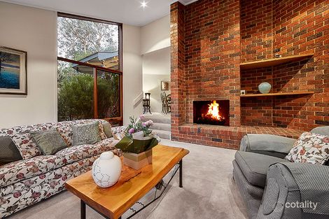 Property photo of 7 Allambie Drive Eltham VIC 3095