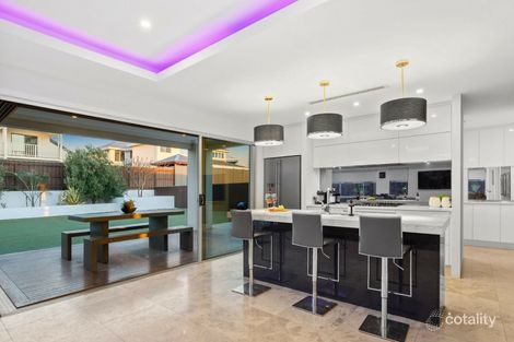 Property photo of 252 Ocean Drive Quinns Rocks WA 6030