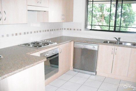 Property photo of 1/246 Denton Park Drive Aberglasslyn NSW 2320