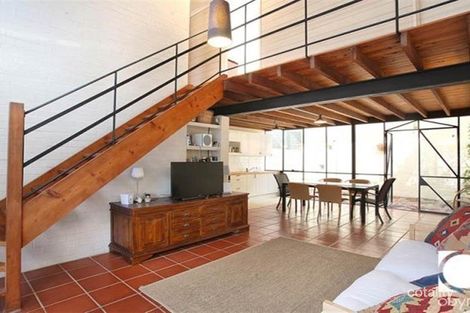 2/342 South Tce, South Fremantle, WA 6162