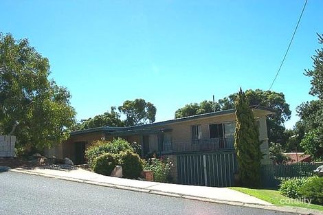 41 Robin Ave, Sorrento, WA 6020