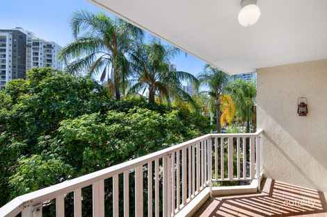 40/32-42 Beach Pde, Surfers Paradise, QLD 4217