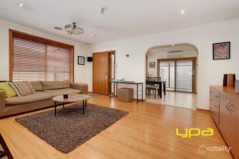 Property photo of 2/112 Lenoak Street Gladstone Park VIC 3043