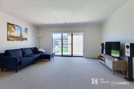 Property photo of 17 Hollaway Drive Mernda VIC 3754