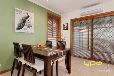 Property photo of 2/112 Lenoak Street Gladstone Park VIC 3043