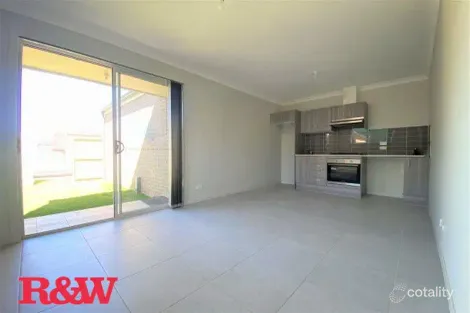 Property photo of 5 Beryl Street Catherine Field NSW 2557