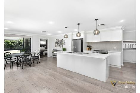 Property photo of 8 Galah Drive Calala NSW 2340