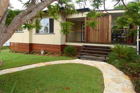 17 Kamarin St, Manly West, QLD 4179