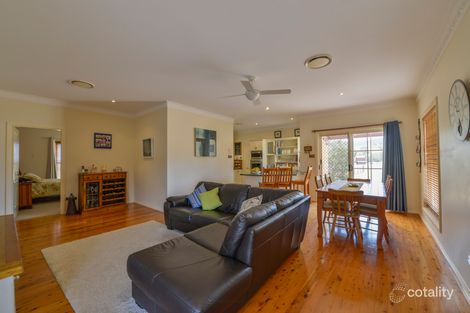 Property photo of 8 Heritage Close Moore Creek NSW 2340