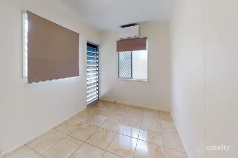 Property photo of 34 Hatchett Street Cranbrook QLD 4814