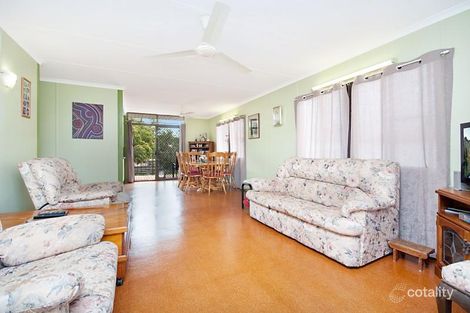 Property photo of 10 Coral Street Saunders Beach QLD 4818