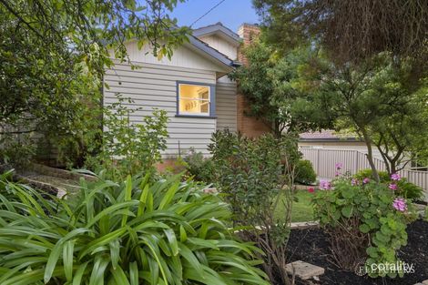 Property photo of 53 Lovenear Grove Ballarat East VIC 3350