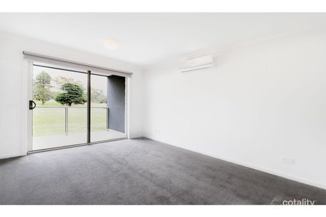 Property photo of 73 Willow Glen Boulevard Cranbourne VIC 3977