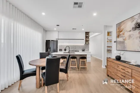 Property photo of 11 Aniseed Street Mickleham VIC 3064