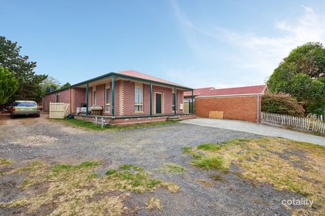 Property photo of 135 Pound Road Hampton Park VIC 3976