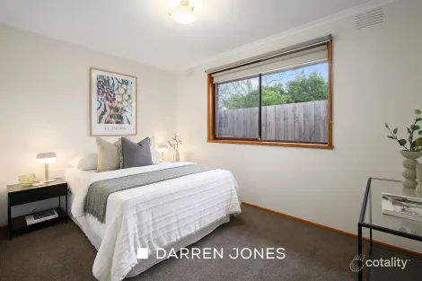 Property photo of 2/40 Edward Street Macleod VIC 3085