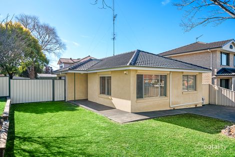 Property photo of 30 Kapooka Avenue Dapto NSW 2530