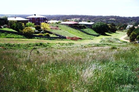 44 Links Rd, Darley, VIC 3340