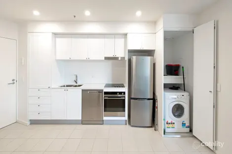 Property photo of 182/1 Anthony Rolfe Avenue Gungahlin ACT 2912