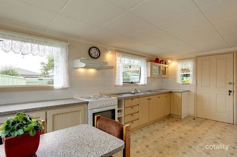 Property photo of 6 Jaguar Avenue Port Willunga SA 5173