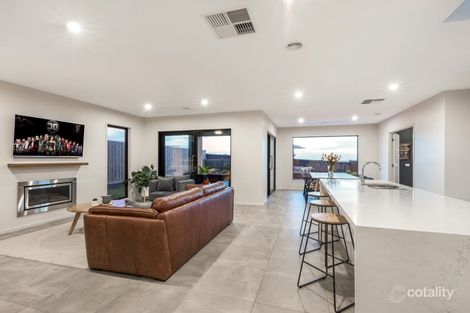 Property photo of 35 Dryden Way Highton VIC 3216