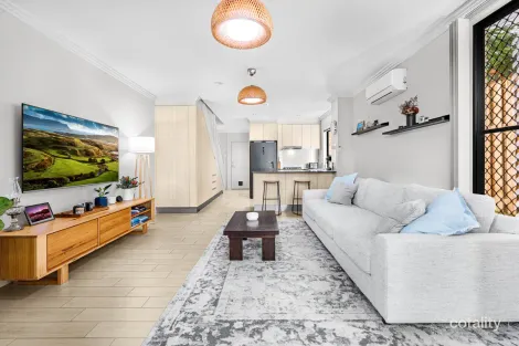 35/1914 Creek Rd, Cannon Hill, QLD 4170