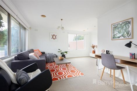 Property photo of 3 Yaralla Court Keysborough VIC 3173