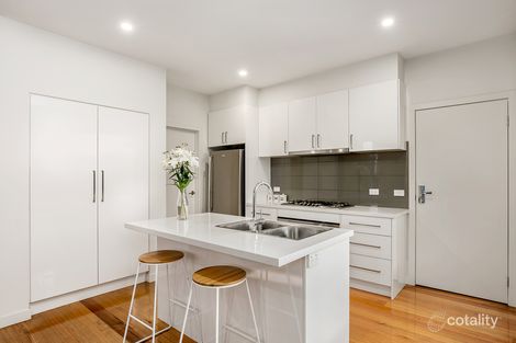 Property photo of 1/2 Woodside Avenue Ringwood VIC 3134