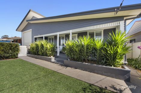 Property photo of 17 Dampier Boulevard Killarney Vale NSW 2261