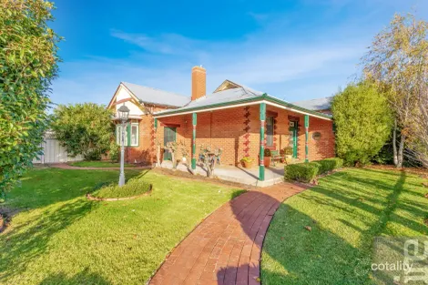 Property photo of 54 Perry Street Wangaratta VIC 3677