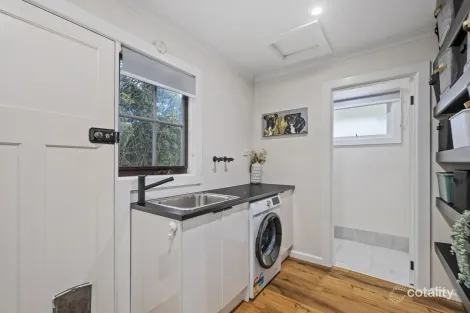 Property photo of 19 Auhl Road Emerald VIC 3782