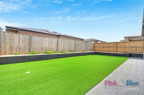 Property photo of 165 Lightsview Boulevard Rockbank VIC 3335
