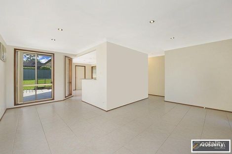 Property photo of 6 Moran Place Currans Hill NSW 2567