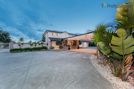 Property photo of 38 Sugar Gum Drive Hillside VIC 3037