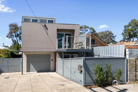 15 Gladstone St, Quarry Hill, VIC 3550