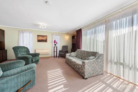 Property photo of 2/94 Oldaker Street Devonport TAS 7310