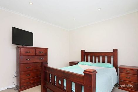 Property photo of 1/53 Shakespeare Drive Delahey VIC 3037