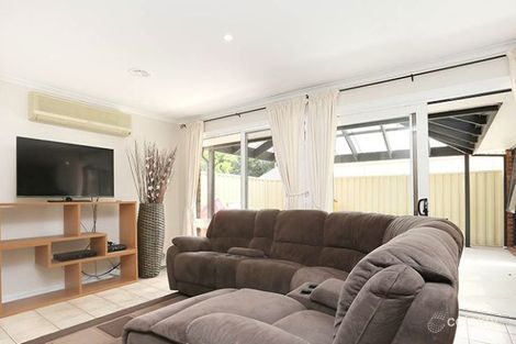 Property photo of 1/53 Shakespeare Drive Delahey VIC 3037