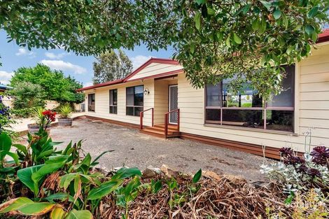 22 Masters Rd, Riverton, SA 5412