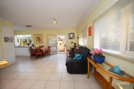 Property photo of 21 Carlyon Street Ormond VIC 3204