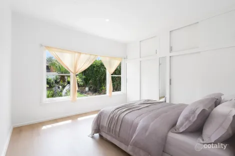 Property photo of 18 Weston Avenue Narwee NSW 2209