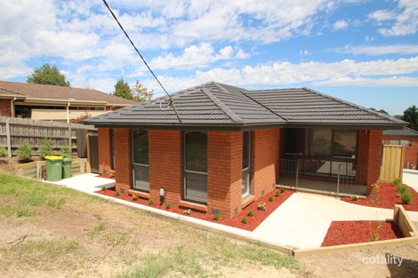 11 Sugarloaf Dr, Chirnside Park, VIC 3116