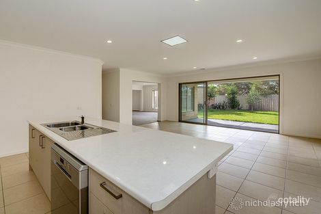 7a Jamboree Cl, Mornington, VIC 3931