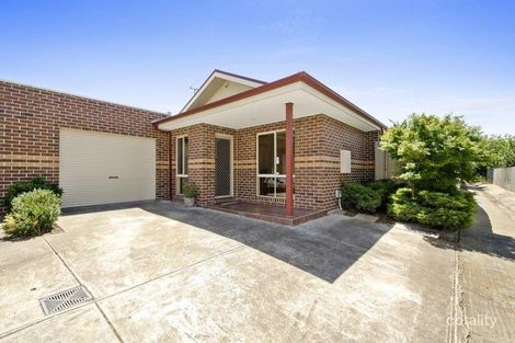 2/2 Watt St, Sunshine, VIC 3020