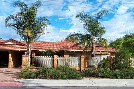 6 Hall Pl, Kardinya, WA 6163