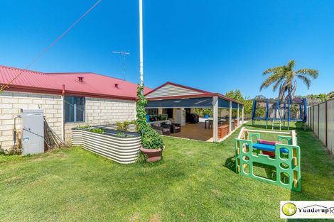 Property photo of 33 Waldron Boulevard Greenfields WA 6210