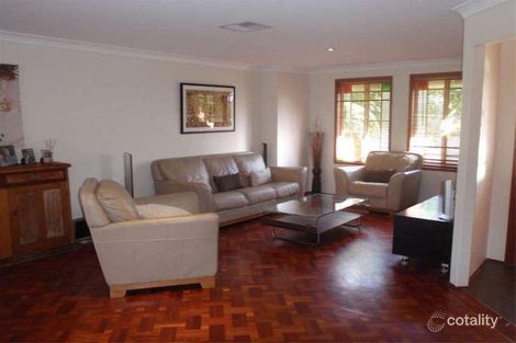 Property photo of 6 Gatley Court Wattle Grove NSW 2173