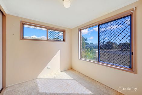 Property photo of 10 Cooper Court Avenell Heights QLD 4670