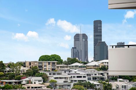 Property photo of 4010/37C Harbour Road Hamilton QLD 4007