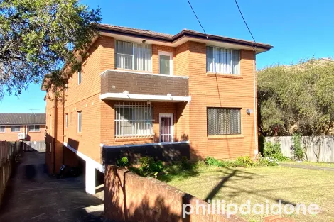 6/111 Graham St, Berala, NSW 2141